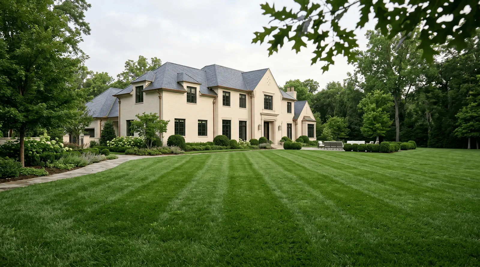 A multifamily property under Pure Turf care