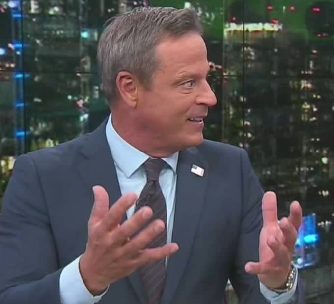 Neil Orne on set